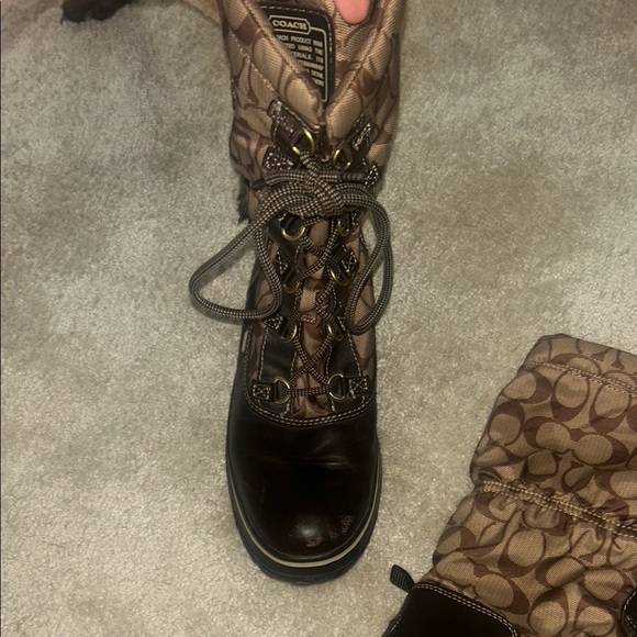 NWOT Coach Lace Up Boots Brown and Black Rugged Design - Picture 5 of 7